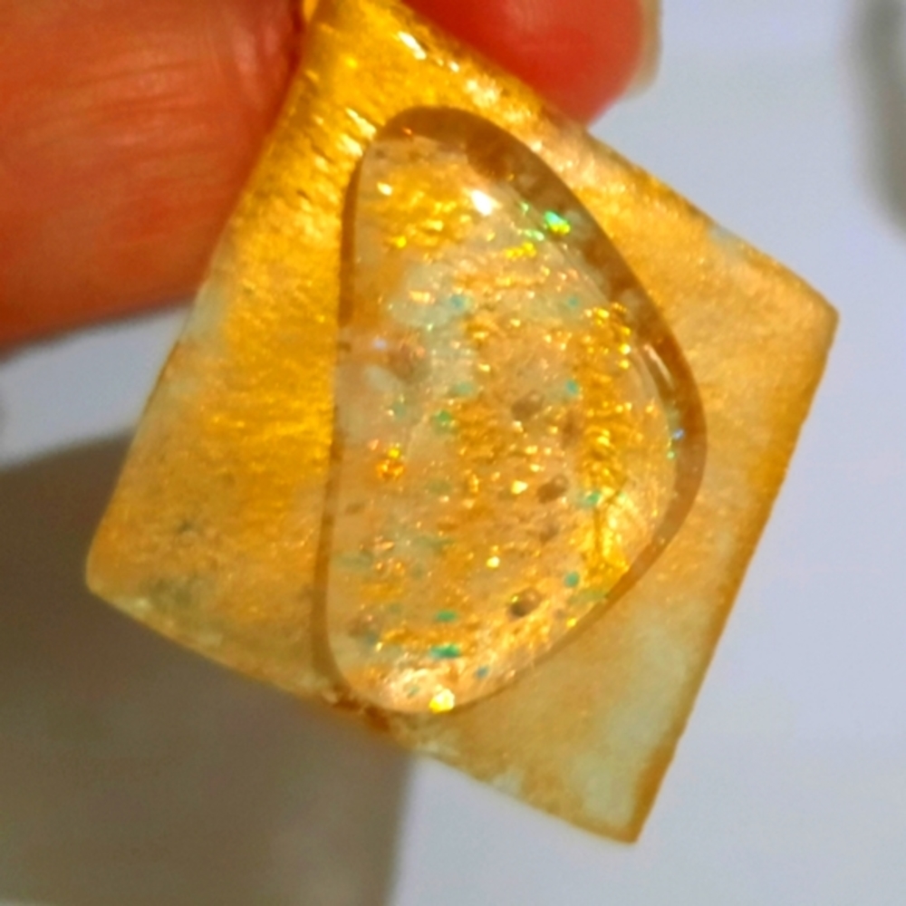 Stained Glass Diamond Shape Gold Enamel Paint with a Fused Solitaire